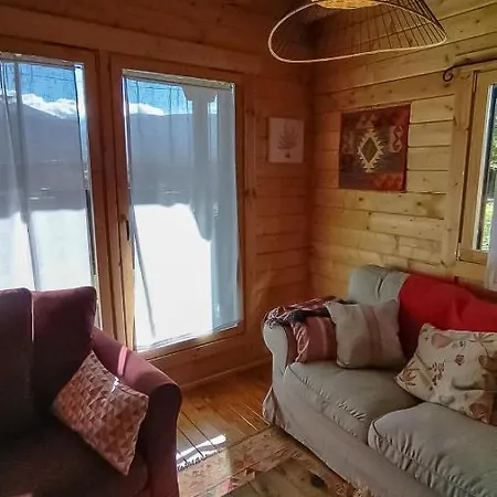 El Bujo בית נופש Solana de Avila